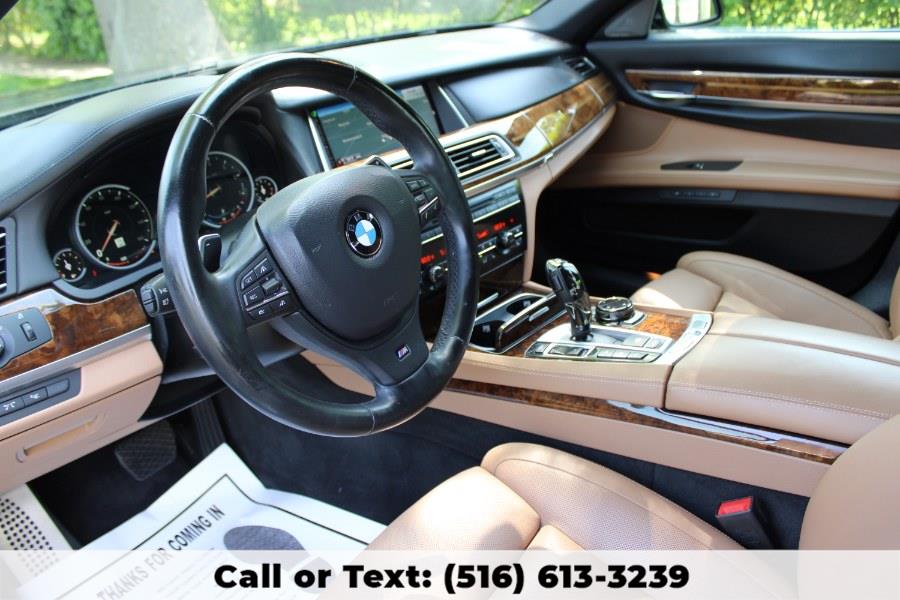 2015 BMW 7 Series 4dr Sdn 750i xDrive AWD, available for sale in Great Neck, New York | Great Neck Car Buyers & Sellers. Great Neck, New York 2015 BMW 7 Series 4dr Sdn 750i xDrive AWD, available for sale in Great Neck, New York | Great Neck Car Buyers & Sellers. Great Neck, New York