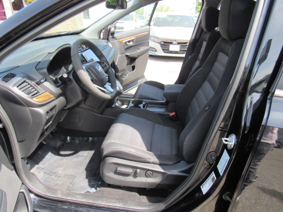 2017 Honda CR-V EX, available for sale in Worcester, Massachusetts | Hilario's Auto Sales Inc.. Worcester, Massachusetts 2017 Honda CR-V EX, available for sale in Worcester, Massachusetts | Hilario's Auto Sales Inc.. Worcester, Massachusetts