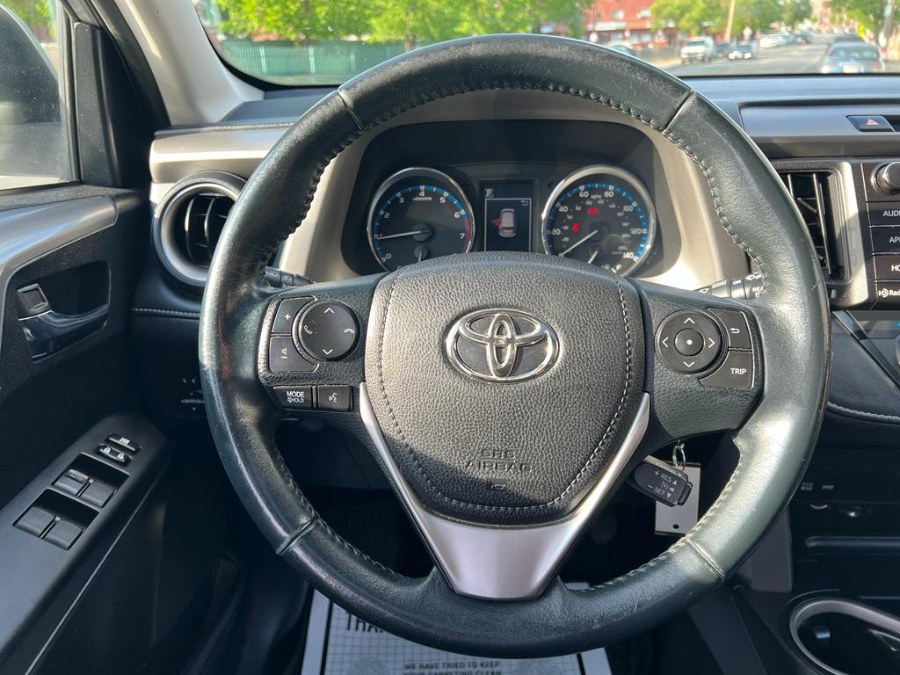 2016 Toyota RAV4 AWD 4dr XLE (Natl), available for sale in Peabody, Massachusetts | New Star Motors. Peabody, Massachusetts 2016 Toyota RAV4 AWD 4dr XLE (Natl), available for sale in Peabody, Massachusetts | New Star Motors. Peabody, Massachusetts