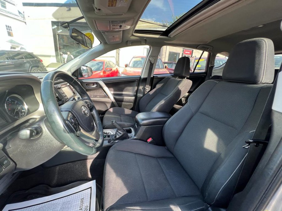 2016 Toyota RAV4 AWD 4dr XLE (Natl), available for sale in Peabody, Massachusetts | New Star Motors. Peabody, Massachusetts 2016 Toyota RAV4 AWD 4dr XLE (Natl), available for sale in Peabody, Massachusetts | New Star Motors. Peabody, Massachusetts