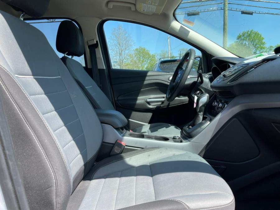 2015 Ford Escape 4WD 4dr SE, available for sale in Merrimack, New Hampshire | Merrimack Autosport. Merrimack, New Hampshire 2015 Ford Escape 4WD 4dr SE, available for sale in Merrimack, New Hampshire | Merrimack Autosport. Merrimack, New Hampshire