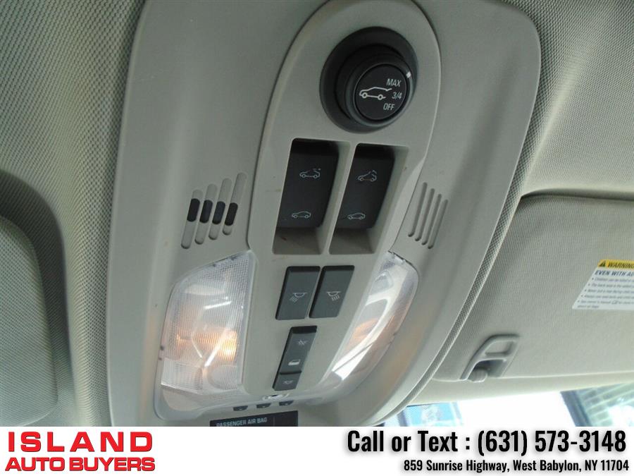 2014 GMC Terrain SLT 1 4dr SUV, available for sale in West Babylon, New York | Island Auto Buyers. West Babylon, New York 2014 GMC Terrain SLT 1 4dr SUV, available for sale in West Babylon, New York | Island Auto Buyers. West Babylon, New York