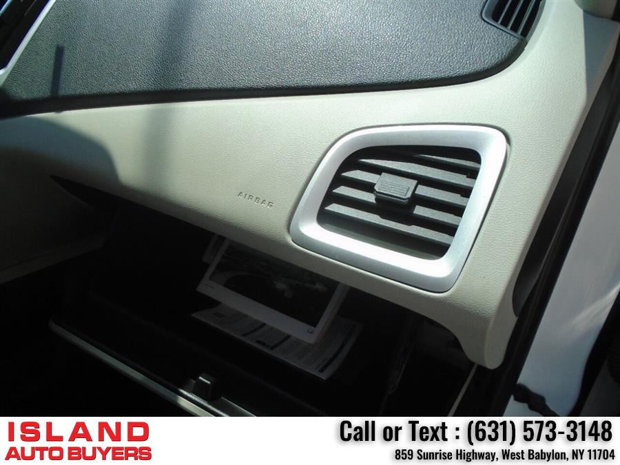 2014 GMC Terrain SLT 1 4dr SUV, available for sale in West Babylon, New York | Island Auto Buyers. West Babylon, New York 2014 GMC Terrain SLT 1 4dr SUV, available for sale in West Babylon, New York | Island Auto Buyers. West Babylon, New York
