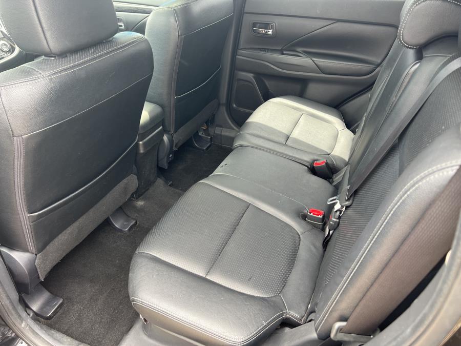 2016 Mitsubishi Outlander AWC 4dr SEL, available for sale in Stamford, Connecticut | Harbor View Auto Sales LLC. Stamford, Connecticut 2016 Mitsubishi Outlander AWC 4dr SEL, available for sale in Stamford, Connecticut | Harbor View Auto Sales LLC. Stamford, Connecticut