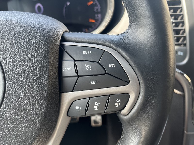 2018 Jeep Grand Cherokee Overland 4x4, available for sale in West Springfield, Massachusetts | Union Street Auto Sales. West Springfield, Massachusetts 2018 Jeep Grand Cherokee Overland 4x4, available for sale in West Springfield, Massachusetts | Union Street Auto Sales. West Springfield, Massachusetts
