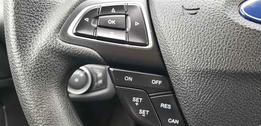2018 Ford Escape SE FWD, available for sale in Little Ferry, New Jersey | Victoria Preowned Autos Inc. Little Ferry, New Jersey 2018 Ford Escape SE FWD, available for sale in Little Ferry, New Jersey | Victoria Preowned Autos Inc. Little Ferry, New Jersey