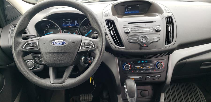 2018 Ford Escape SE FWD, available for sale in Little Ferry, New Jersey | Victoria Preowned Autos Inc. Little Ferry, New Jersey 2018 Ford Escape SE FWD, available for sale in Little Ferry, New Jersey | Victoria Preowned Autos Inc. Little Ferry, New Jersey
