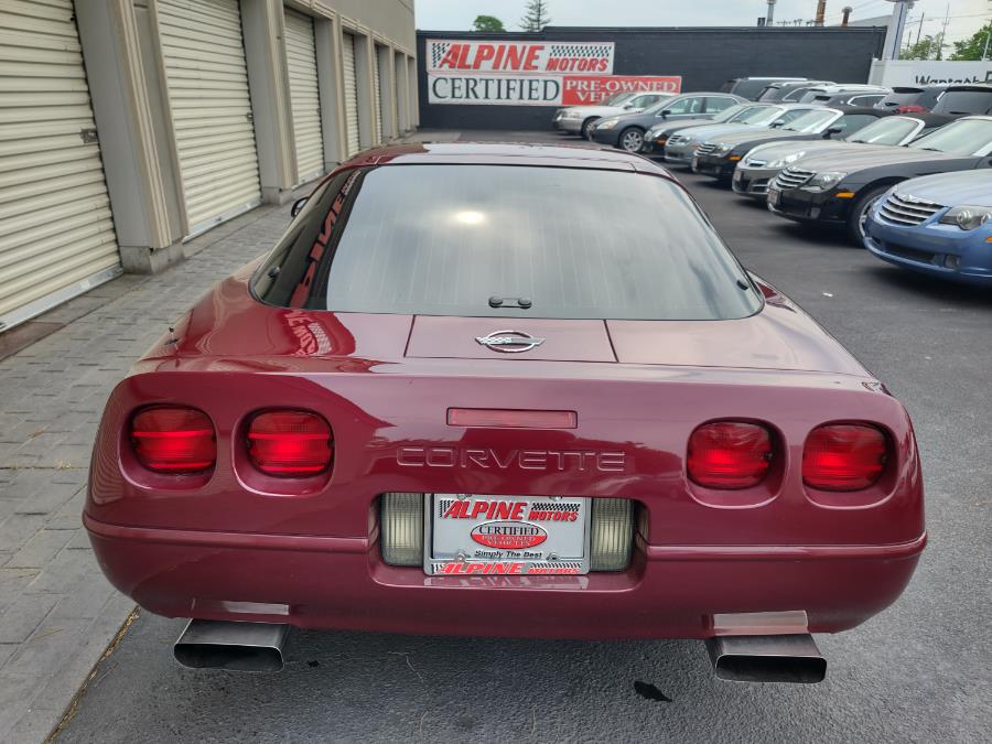 1993 Chevrolet Corvette 2dr Coupe Hatchback, available for sale in Wantagh, New York | Alpine Motors Inc. Wantagh, New York 1993 Chevrolet Corvette 2dr Coupe Hatchback, available for sale in Wantagh, New York | Alpine Motors Inc. Wantagh, New York