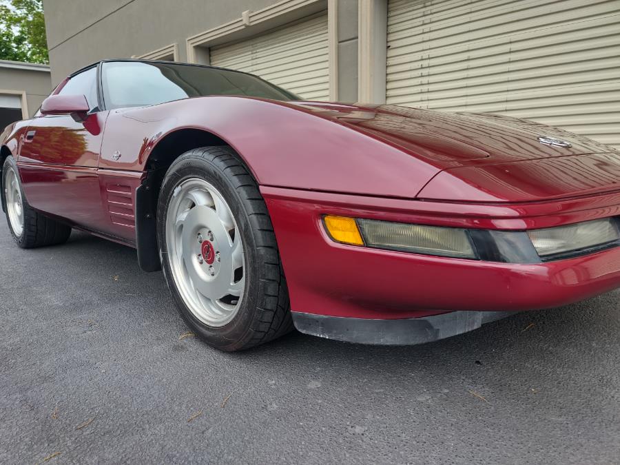 1993 Chevrolet Corvette 2dr Coupe Hatchback, available for sale in Wantagh, New York | Alpine Motors Inc. Wantagh, New York 1993 Chevrolet Corvette 2dr Coupe Hatchback, available for sale in Wantagh, New York | Alpine Motors Inc. Wantagh, New York