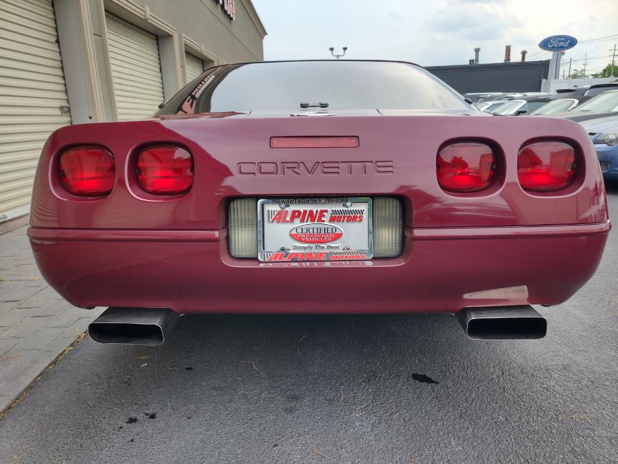1993 Chevrolet Corvette 2dr Coupe Hatchback, available for sale in Wantagh, New York | Alpine Motors Inc. Wantagh, New York 1993 Chevrolet Corvette 2dr Coupe Hatchback, available for sale in Wantagh, New York | Alpine Motors Inc. Wantagh, New York
