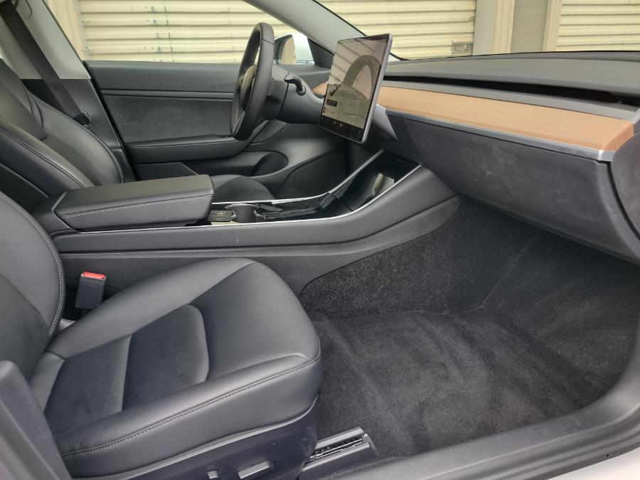 2020 Tesla Model 3 Standard Range Plus RWD, available for sale in Wantagh, New York | Alpine Motors Inc. Wantagh, New York 2020 Tesla Model 3 Standard Range Plus RWD, available for sale in Wantagh, New York | Alpine Motors Inc. Wantagh, New York