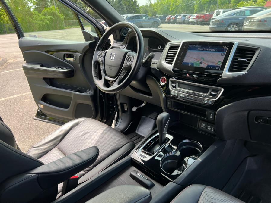 2019 Honda Ridgeline Black Edition AWD, available for sale in Berlin, Connecticut | Tru Auto Mall. Berlin, Connecticut 2019 Honda Ridgeline Black Edition AWD, available for sale in Berlin, Connecticut | Tru Auto Mall. Berlin, Connecticut