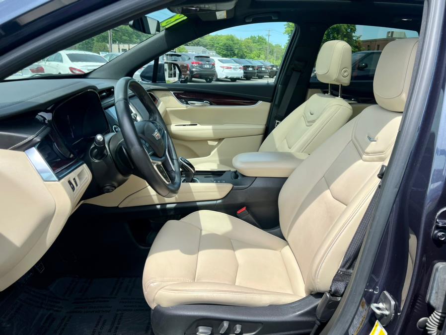 2018 Cadillac XT5 AWD 4dr Luxury, available for sale in Berlin, Connecticut | Tru Auto Mall. Berlin, Connecticut 2018 Cadillac XT5 AWD 4dr Luxury, available for sale in Berlin, Connecticut | Tru Auto Mall. Berlin, Connecticut