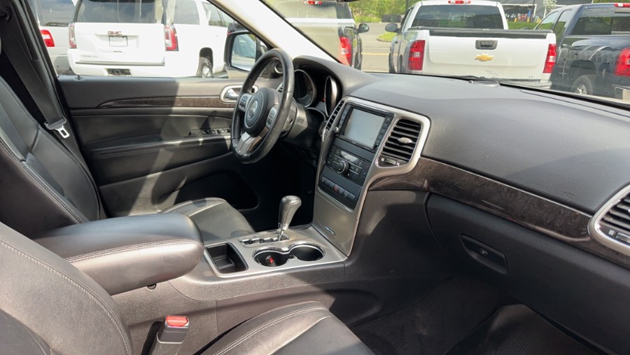 2011 Jeep Grand Cherokee 4WD 4dr Laredo, available for sale in Waterbury, Connecticut | West End Automotive Center. Waterbury, Connecticut 2011 Jeep Grand Cherokee 4WD 4dr Laredo, available for sale in Waterbury, Connecticut | West End Automotive Center. Waterbury, Connecticut