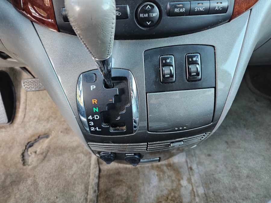 2005 Toyota Sienna 5dr XLE FWD 7-Passenger (Natl), available for sale in Auburn, New Hampshire | ODA Auto Precision LLC. Auburn, New Hampshire 2005 Toyota Sienna 5dr XLE FWD 7-Passenger (Natl), available for sale in Auburn, New Hampshire | ODA Auto Precision LLC. Auburn, New Hampshire