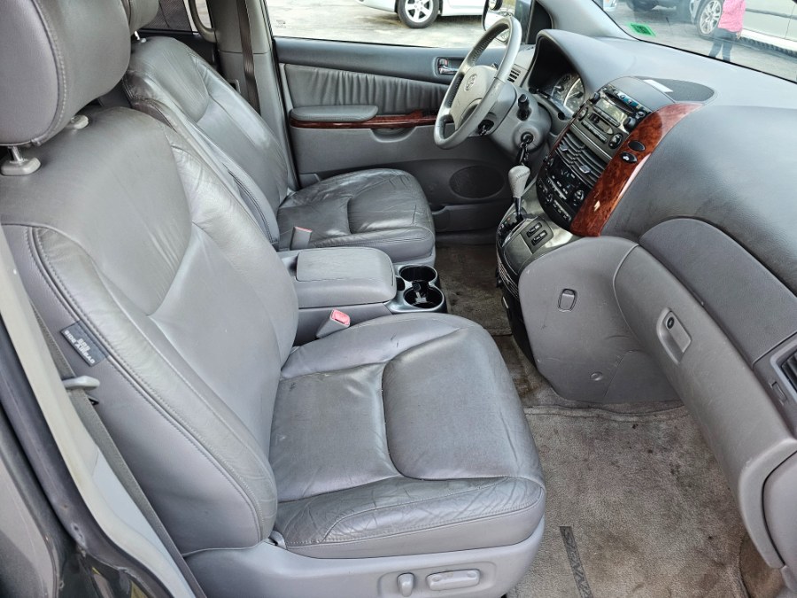 2005 Toyota Sienna 5dr XLE FWD 7-Passenger (Natl), available for sale in Auburn, New Hampshire | ODA Auto Precision LLC. Auburn, New Hampshire 2005 Toyota Sienna 5dr XLE FWD 7-Passenger (Natl), available for sale in Auburn, New Hampshire | ODA Auto Precision LLC. Auburn, New Hampshire