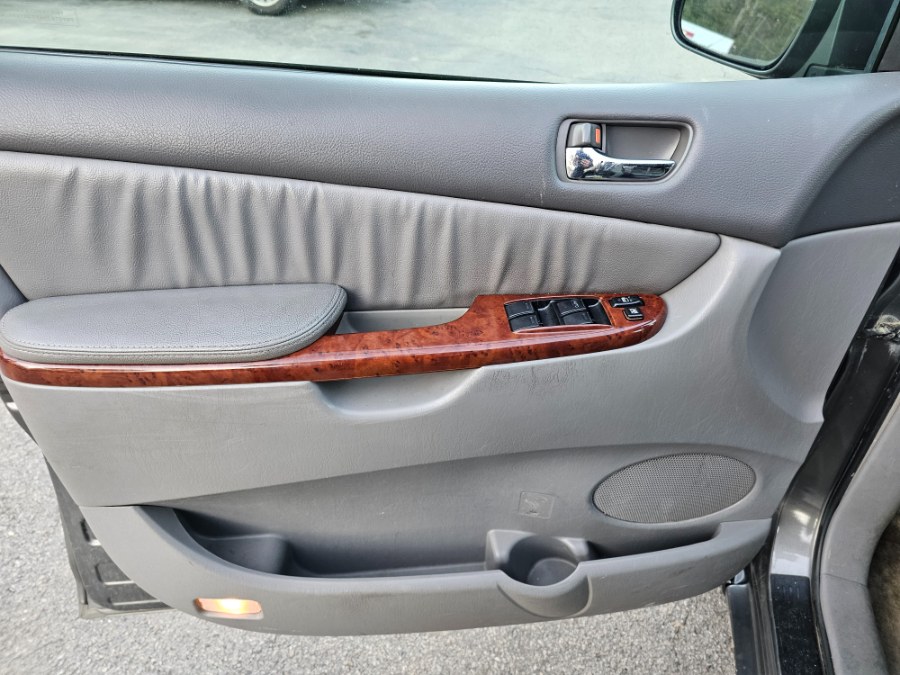 2005 Toyota Sienna 5dr XLE FWD 7-Passenger (Natl), available for sale in Auburn, New Hampshire | ODA Auto Precision LLC. Auburn, New Hampshire 2005 Toyota Sienna 5dr XLE FWD 7-Passenger (Natl), available for sale in Auburn, New Hampshire | ODA Auto Precision LLC. Auburn, New Hampshire