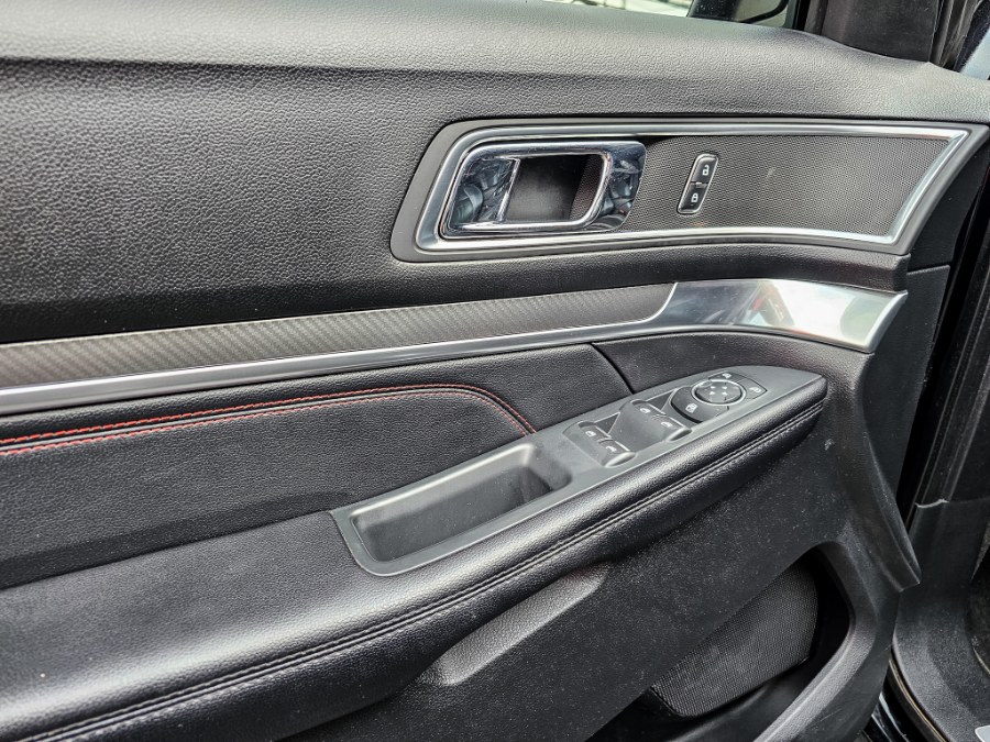 2017 Ford Explorer Sport 4WD, available for sale in Newark, New Jersey | RT Auto Center LLC. Newark, New Jersey 2017 Ford Explorer Sport 4WD, available for sale in Newark, New Jersey | RT Auto Center LLC. Newark, New Jersey