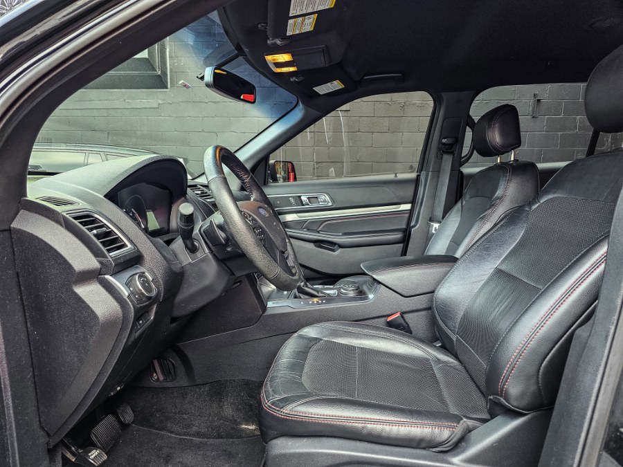 2017 Ford Explorer Sport 4WD, available for sale in Newark, New Jersey | RT Auto Center LLC. Newark, New Jersey 2017 Ford Explorer Sport 4WD, available for sale in Newark, New Jersey | RT Auto Center LLC. Newark, New Jersey