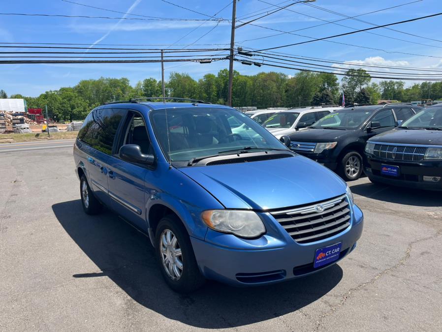 2007 Chrysler Town & Country LWB 4dr Wgn Touring, available for sale in East Windsor, Connecticut | CT Car Co LLC. East Windsor, Connecticut 2007 Chrysler Town & Country LWB 4dr Wgn Touring, available for sale in East Windsor, Connecticut | CT Car Co LLC. East Windsor, Connecticut