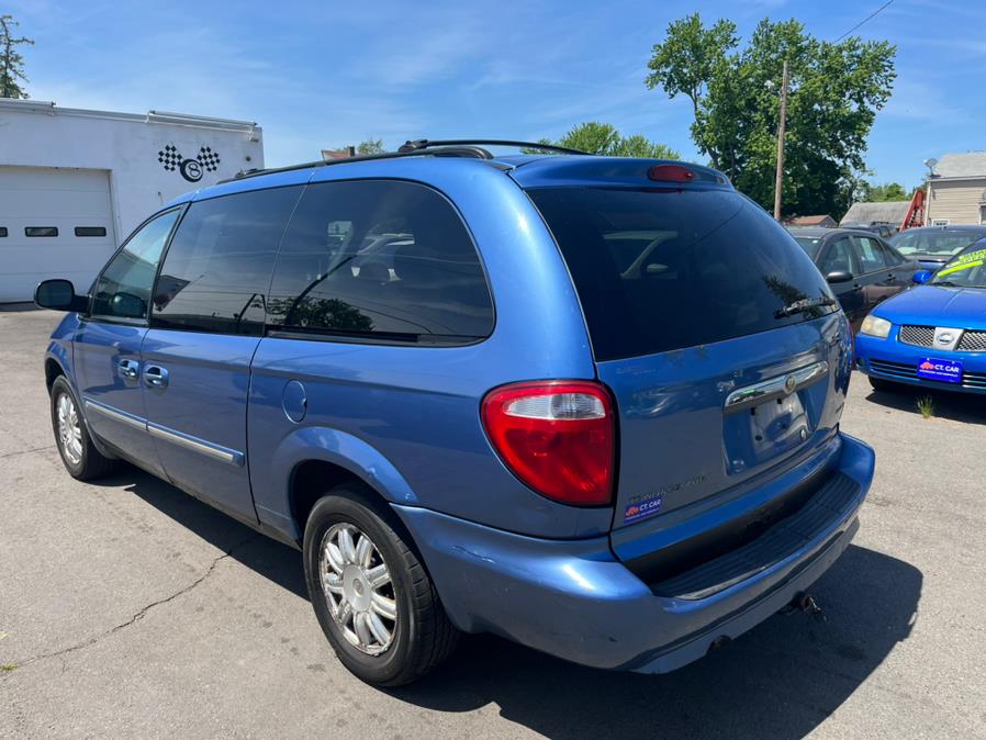 2007 Chrysler Town & Country LWB 4dr Wgn Touring, available for sale in East Windsor, Connecticut | CT Car Co LLC. East Windsor, Connecticut 2007 Chrysler Town & Country LWB 4dr Wgn Touring, available for sale in East Windsor, Connecticut | CT Car Co LLC. East Windsor, Connecticut