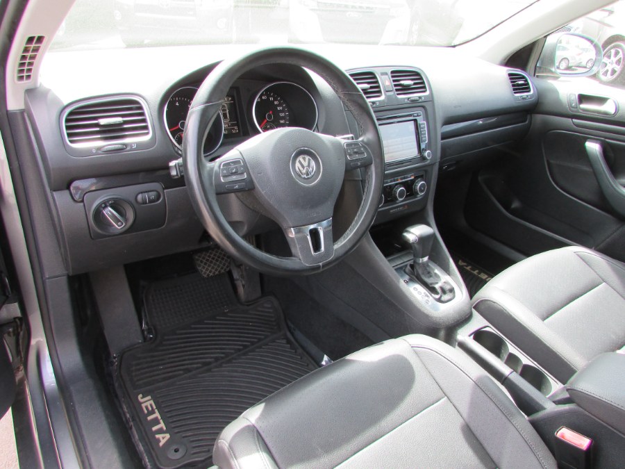 2011 Volkswagen Jetta SportWagen 4dr Auto S, available for sale in East Windsor, Connecticut | United Auto Sales of E Windsor, Inc. East Windsor, Connecticut 2011 Volkswagen Jetta SportWagen 4dr Auto S, available for sale in East Windsor, Connecticut | United Auto Sales of E Windsor, Inc. East Windsor, Connecticut