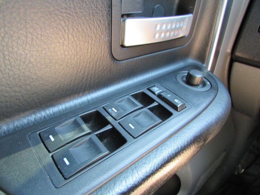 2006 Mitsubishi Raider Double Cab V8 Auto 4WD Duro Cross, available for sale in East Windsor, Connecticut | United Auto Sales of E Windsor, Inc. East Windsor, Connecticut 2006 Mitsubishi Raider Double Cab V8 Auto 4WD Duro Cross, available for sale in East Windsor, Connecticut | United Auto Sales of E Windsor, Inc. East Windsor, Connecticut