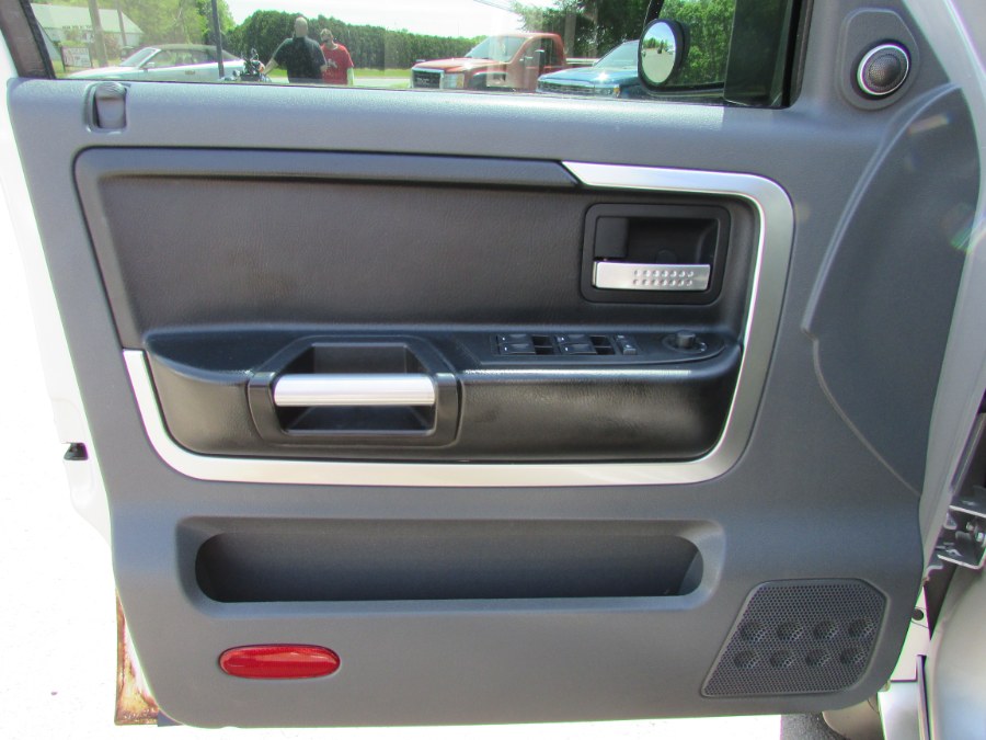 2006 Mitsubishi Raider Double Cab V8 Auto 4WD Duro Cross, available for sale in East Windsor, Connecticut | United Auto Sales of E Windsor, Inc. East Windsor, Connecticut 2006 Mitsubishi Raider Double Cab V8 Auto 4WD Duro Cross, available for sale in East Windsor, Connecticut | United Auto Sales of E Windsor, Inc. East Windsor, Connecticut