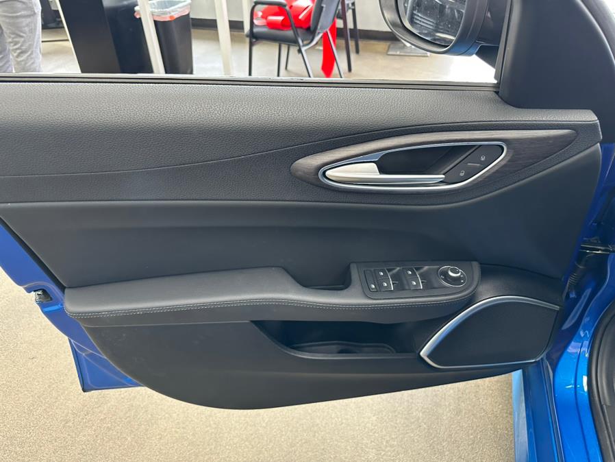 2021 Alfa Romeo Giulia Ti AWD, available for sale in Inwood, New York | 5 Towns Drive. Inwood, New York 2021 Alfa Romeo Giulia Ti AWD, available for sale in Inwood, New York | 5 Towns Drive. Inwood, New York