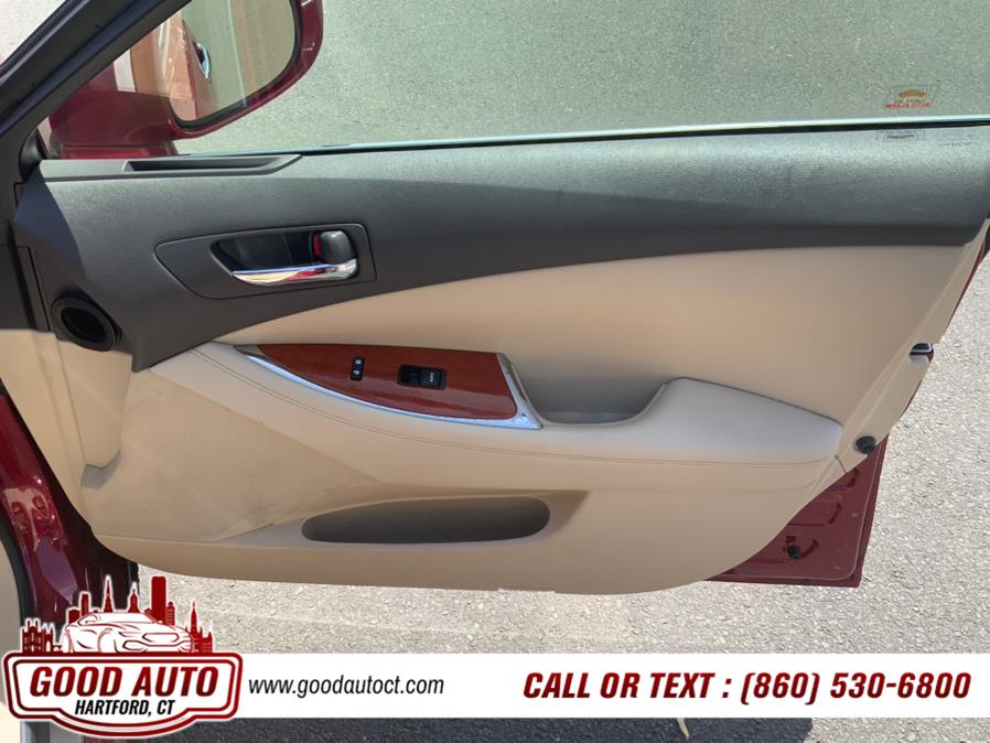 2011 Lexus ES 350 4dr Sdn, available for sale in Hartford, Connecticut | Good Auto LLC. Hartford, Connecticut 2011 Lexus ES 350 4dr Sdn, available for sale in Hartford, Connecticut | Good Auto LLC. Hartford, Connecticut