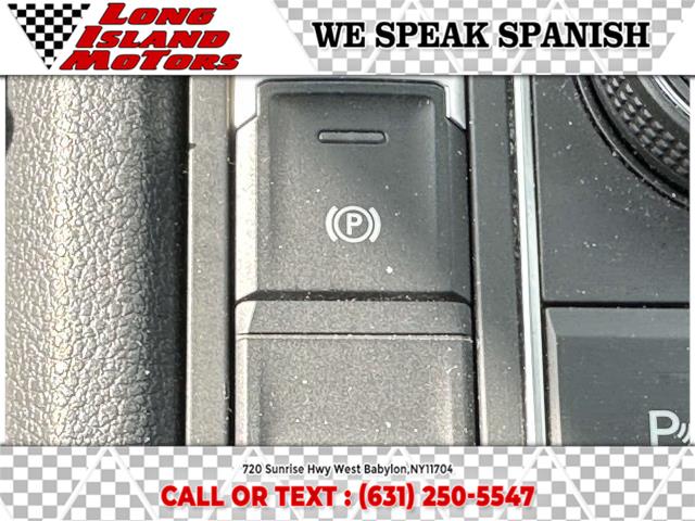2020 Volkswagen Atlas Cross Sport 3.6L V6 SEL R-Line 4MOTION, available for sale in West Babylon, New York | Long Island Motors. West Babylon, New York 2020 Volkswagen Atlas Cross Sport 3.6L V6 SEL R-Line 4MOTION, available for sale in West Babylon, New York | Long Island Motors. West Babylon, New York