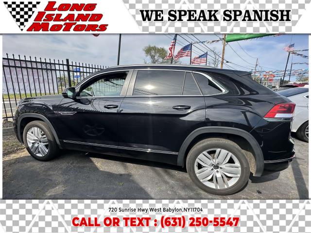 2020 Volkswagen Atlas Cross Sport 3.6L V6 SEL R-Line 4MOTION, available for sale in West Babylon, New York | Long Island Motors. West Babylon, New York 2020 Volkswagen Atlas Cross Sport 3.6L V6 SEL R-Line 4MOTION, available for sale in West Babylon, New York | Long Island Motors. West Babylon, New York