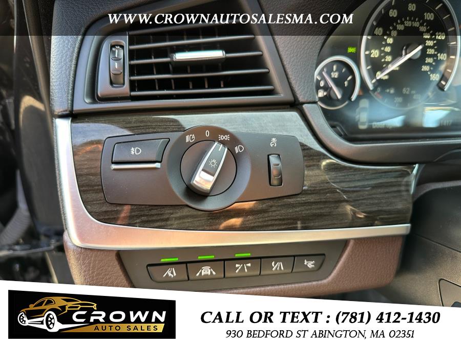 2016 BMW 5 Series 4dr Sdn 535i xDrive AWD, available for sale in Abington, Massachusetts | Crown Auto Sales. Abington, Massachusetts 2016 BMW 5 Series 4dr Sdn 535i xDrive AWD, available for sale in Abington, Massachusetts | Crown Auto Sales. Abington, Massachusetts