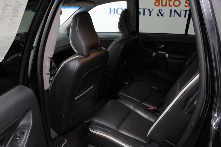 2012 Volvo XC90 AWD 4dr R-Design Premier Plus, available for sale in Plainville, Connecticut | New England Auto Sales LLC. Plainville, Connecticut 2012 Volvo XC90 AWD 4dr R-Design Premier Plus, available for sale in Plainville, Connecticut | New England Auto Sales LLC. Plainville, Connecticut