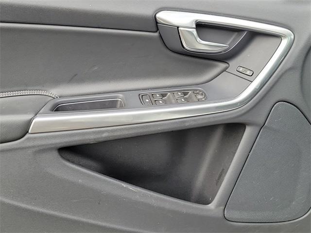 2018 Volvo S60 T5 Dynamic, available for sale in Stratford, Connecticut | Wiz Leasing Inc. Stratford, Connecticut 2018 Volvo S60 T5 Dynamic, available for sale in Stratford, Connecticut | Wiz Leasing Inc. Stratford, Connecticut