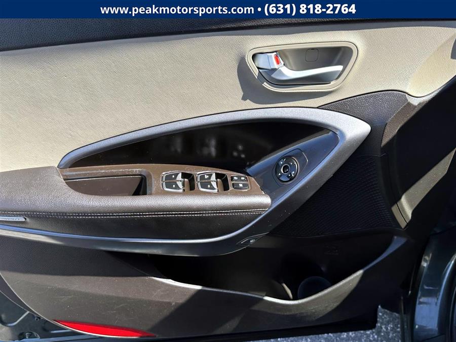2013 Hyundai Santa Fe AWD 4dr Sport, available for sale in Bayshore, New York | Peak Automotive Inc.. Bayshore, New York 2013 Hyundai Santa Fe AWD 4dr Sport, available for sale in Bayshore, New York | Peak Automotive Inc.. Bayshore, New York