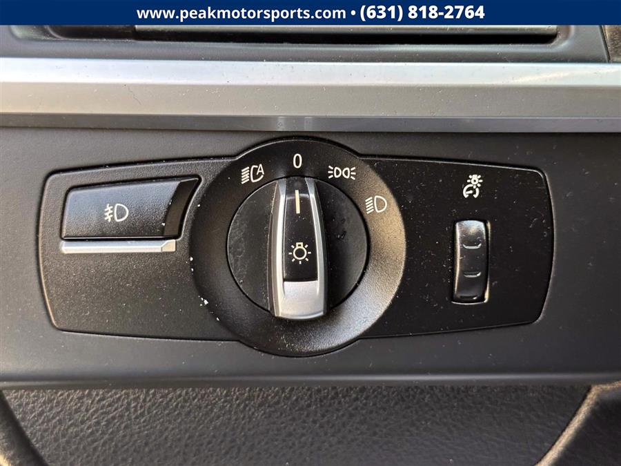 2013 BMW 6 Series 4dr Sdn 650i xDrive Gran Coupe, available for sale in Bayshore, New York | Peak Automotive Inc.. Bayshore, New York 2013 BMW 6 Series 4dr Sdn 650i xDrive Gran Coupe, available for sale in Bayshore, New York | Peak Automotive Inc.. Bayshore, New York
