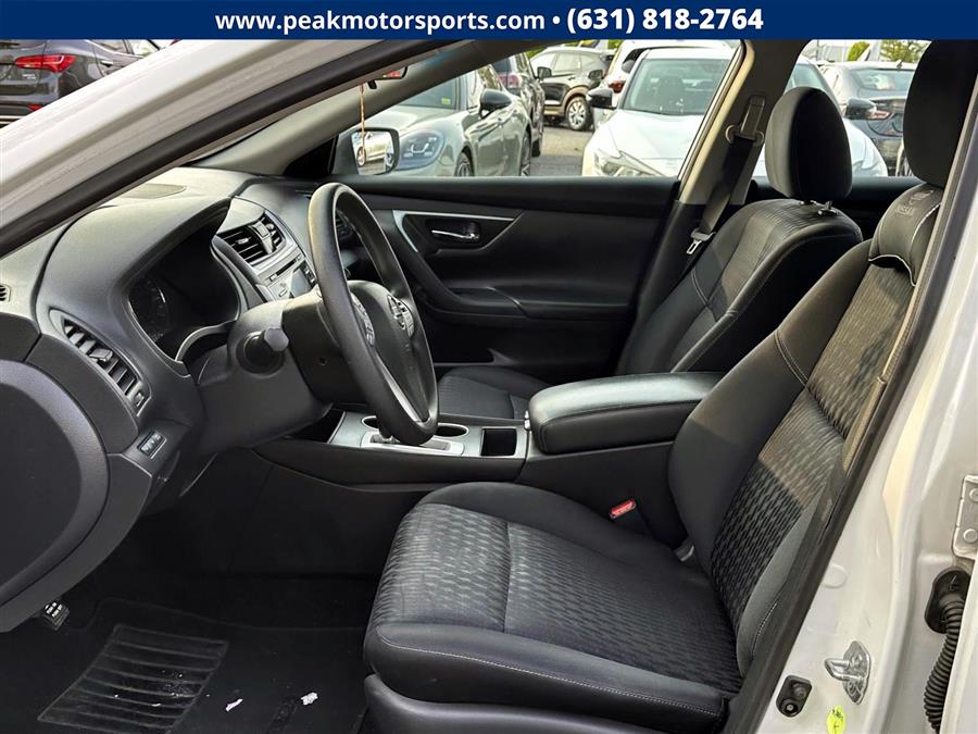 2018 Nissan Altima 2.5 S Sedan, available for sale in Bayshore, New York | Peak Automotive Inc.. Bayshore, New York 2018 Nissan Altima 2.5 S Sedan, available for sale in Bayshore, New York | Peak Automotive Inc.. Bayshore, New York