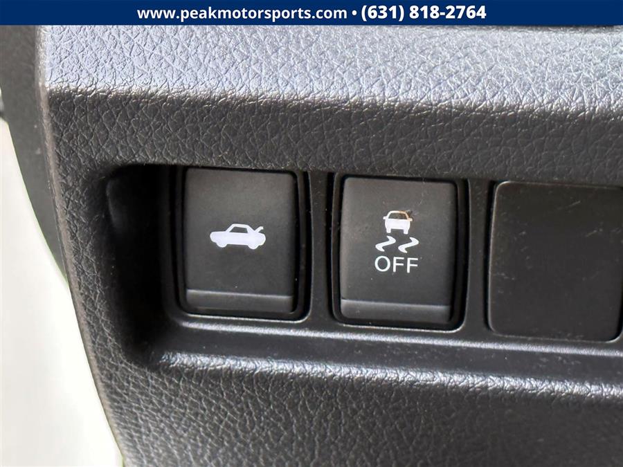 2018 Nissan Altima 2.5 S Sedan, available for sale in Bayshore, New York | Peak Automotive Inc.. Bayshore, New York 2018 Nissan Altima 2.5 S Sedan, available for sale in Bayshore, New York | Peak Automotive Inc.. Bayshore, New York