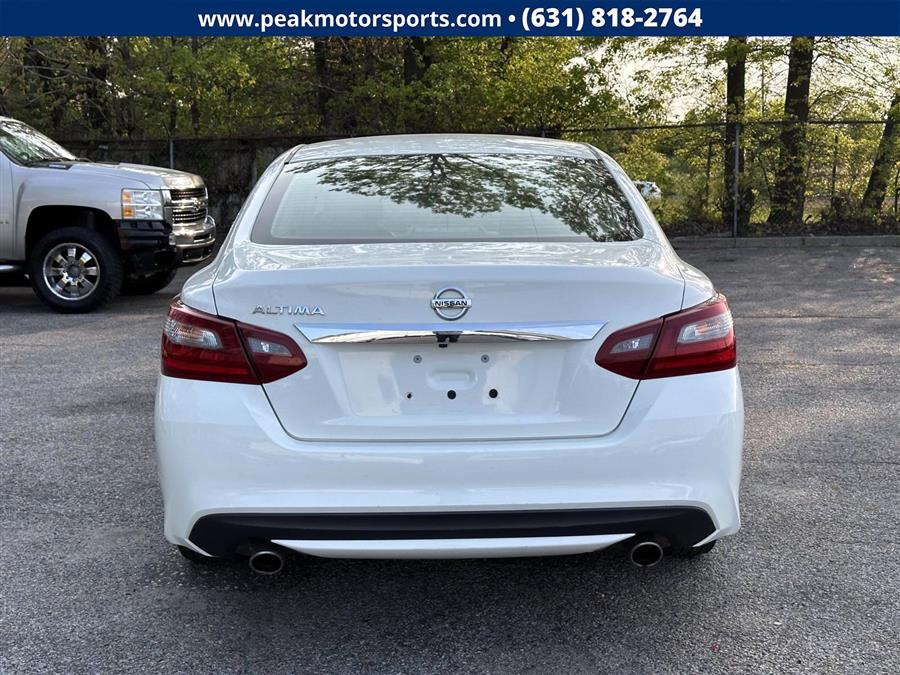2018 Nissan Altima 2.5 S Sedan, available for sale in Bayshore, New York | Peak Automotive Inc.. Bayshore, New York 2018 Nissan Altima 2.5 S Sedan, available for sale in Bayshore, New York | Peak Automotive Inc.. Bayshore, New York