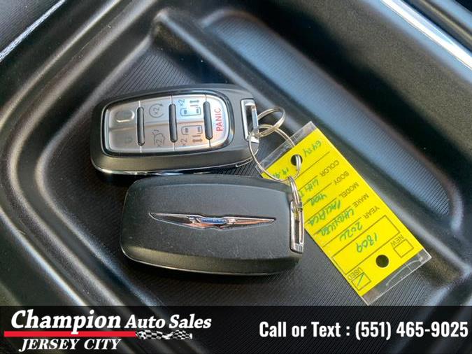 2020 Chrysler Pacifica Touring FWD, available for sale in Jersey City, New Jersey | Champion Auto Sales. Jersey City, New Jersey 2020 Chrysler Pacifica Touring FWD, available for sale in Jersey City, New Jersey | Champion Auto Sales. Jersey City, New Jersey