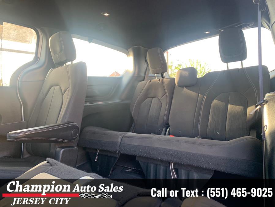 2020 Chrysler Pacifica Touring FWD, available for sale in Jersey City, New Jersey | Champion Auto Sales. Jersey City, New Jersey 2020 Chrysler Pacifica Touring FWD, available for sale in Jersey City, New Jersey | Champion Auto Sales. Jersey City, New Jersey