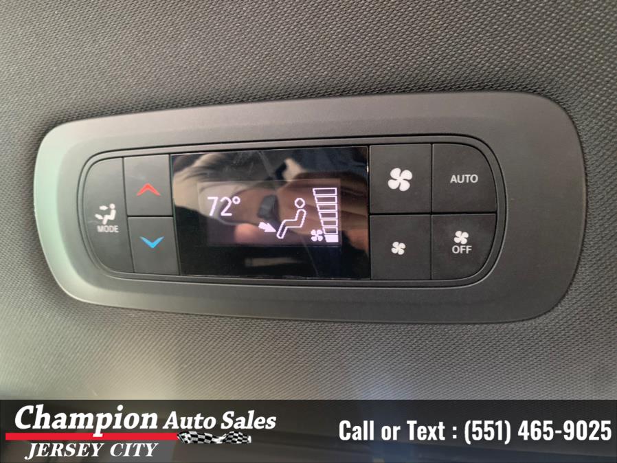 2020 Chrysler Pacifica Touring FWD, available for sale in Jersey City, New Jersey | Champion Auto Sales. Jersey City, New Jersey 2020 Chrysler Pacifica Touring FWD, available for sale in Jersey City, New Jersey | Champion Auto Sales. Jersey City, New Jersey
