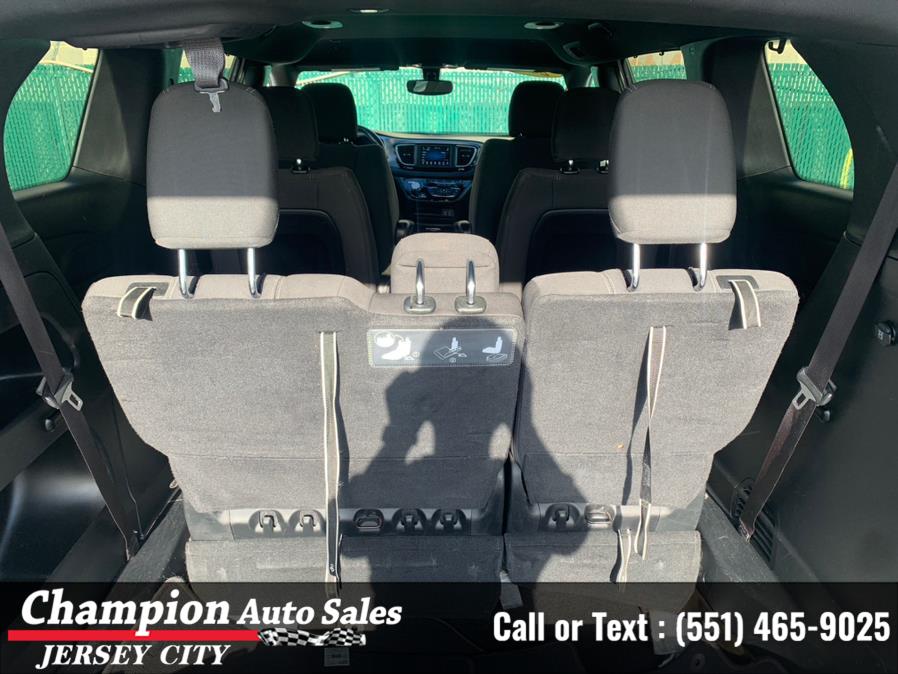 2020 Chrysler Pacifica Touring FWD, available for sale in Jersey City, New Jersey | Champion Auto Sales. Jersey City, New Jersey 2020 Chrysler Pacifica Touring FWD, available for sale in Jersey City, New Jersey | Champion Auto Sales. Jersey City, New Jersey