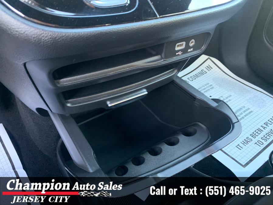 2020 Chrysler Pacifica Touring FWD, available for sale in Jersey City, New Jersey | Champion Auto Sales of JC. Jersey City, New Jersey 2020 Chrysler Pacifica Touring FWD, available for sale in Jersey City, New Jersey | Champion Auto Sales of JC. Jersey City, New Jersey