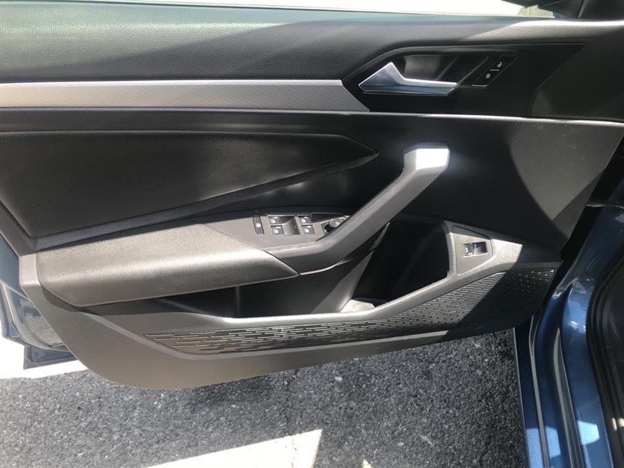 2019 Volkswagen Jetta 1.4T SE, available for sale in Jamaica, New York | Hillside Auto Outlet 2. Jamaica, New York 2019 Volkswagen Jetta 1.4T SE, available for sale in Jamaica, New York | Hillside Auto Outlet 2. Jamaica, New York