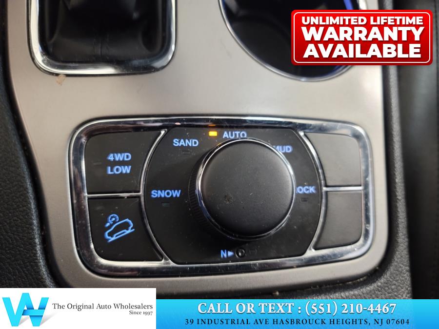 2020 Jeep Grand Cherokee Limited 4x4, available for sale in Hasbrouck Heights, New Jersey | AW Auto & Truck Wholesalers, Inc. Hasbrouck Heights, New Jersey 2020 Jeep Grand Cherokee Limited 4x4, available for sale in Hasbrouck Heights, New Jersey | AW Auto & Truck Wholesalers, Inc. Hasbrouck Heights, New Jersey
