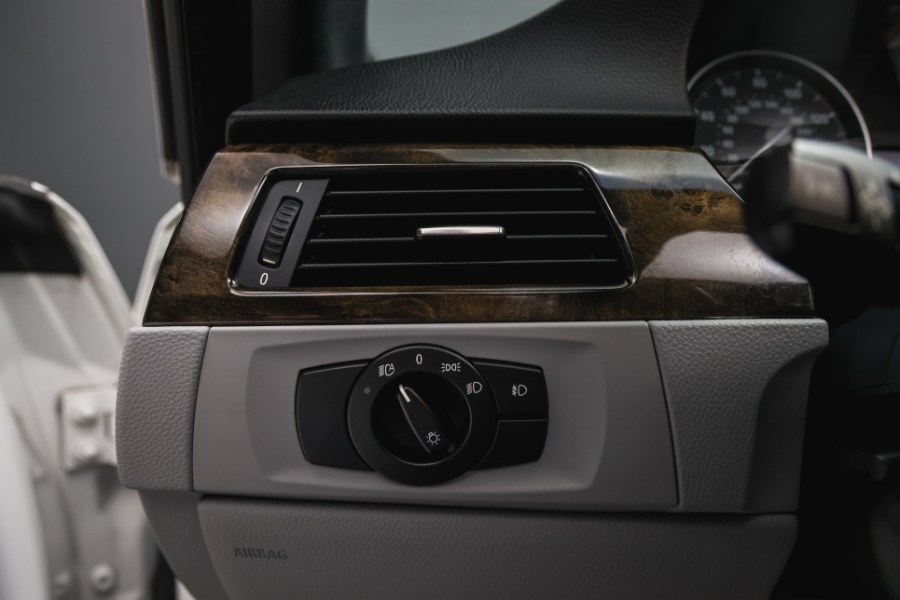 2008 BMW 3 Series 2dr Conv 328i, available for sale in North Salem, New York | Meccanic Shop North Inc. North Salem, New York 2008 BMW 3 Series 2dr Conv 328i, available for sale in North Salem, New York | Meccanic Shop North Inc. North Salem, New York