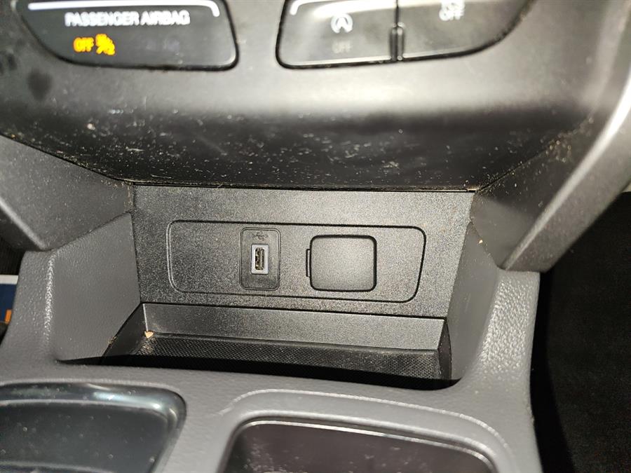 2017 Ford Escape SE 4WD, available for sale in West Haven, Connecticut | Auto Fair Inc.. West Haven, Connecticut 2017 Ford Escape SE 4WD, available for sale in West Haven, Connecticut | Auto Fair Inc.. West Haven, Connecticut