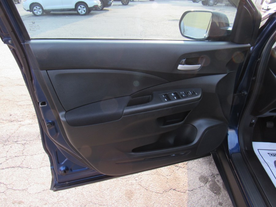 2015 Honda CR-V LX, available for sale in Worcester, Massachusetts | Hilario's Auto Sales Inc.. Worcester, Massachusetts 2015 Honda CR-V LX, available for sale in Worcester, Massachusetts | Hilario's Auto Sales Inc.. Worcester, Massachusetts